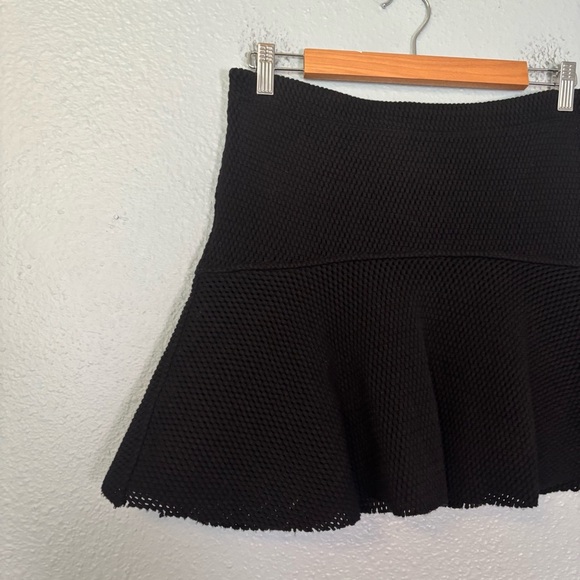IRO Women's Davina Black Mesh Pleated Skater Mini Skirt Medium Designer‎ Classic - Picture 4 of 10